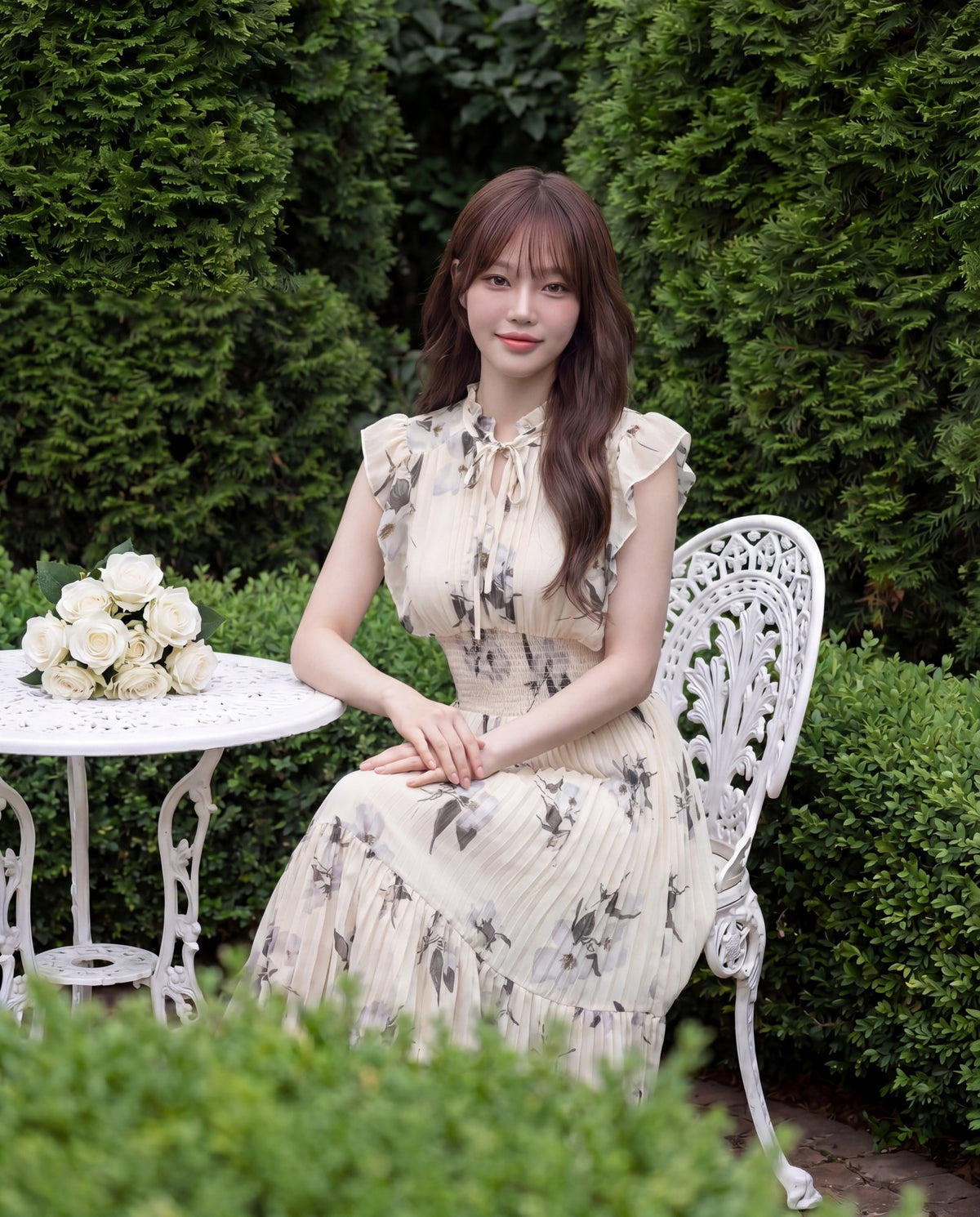 水彩花柄フリルスリーブ・プリーツロングワンピース