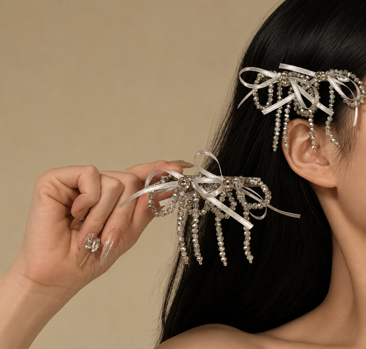 ラグジュアリーラインストーン ロングリボンヘアクリップ