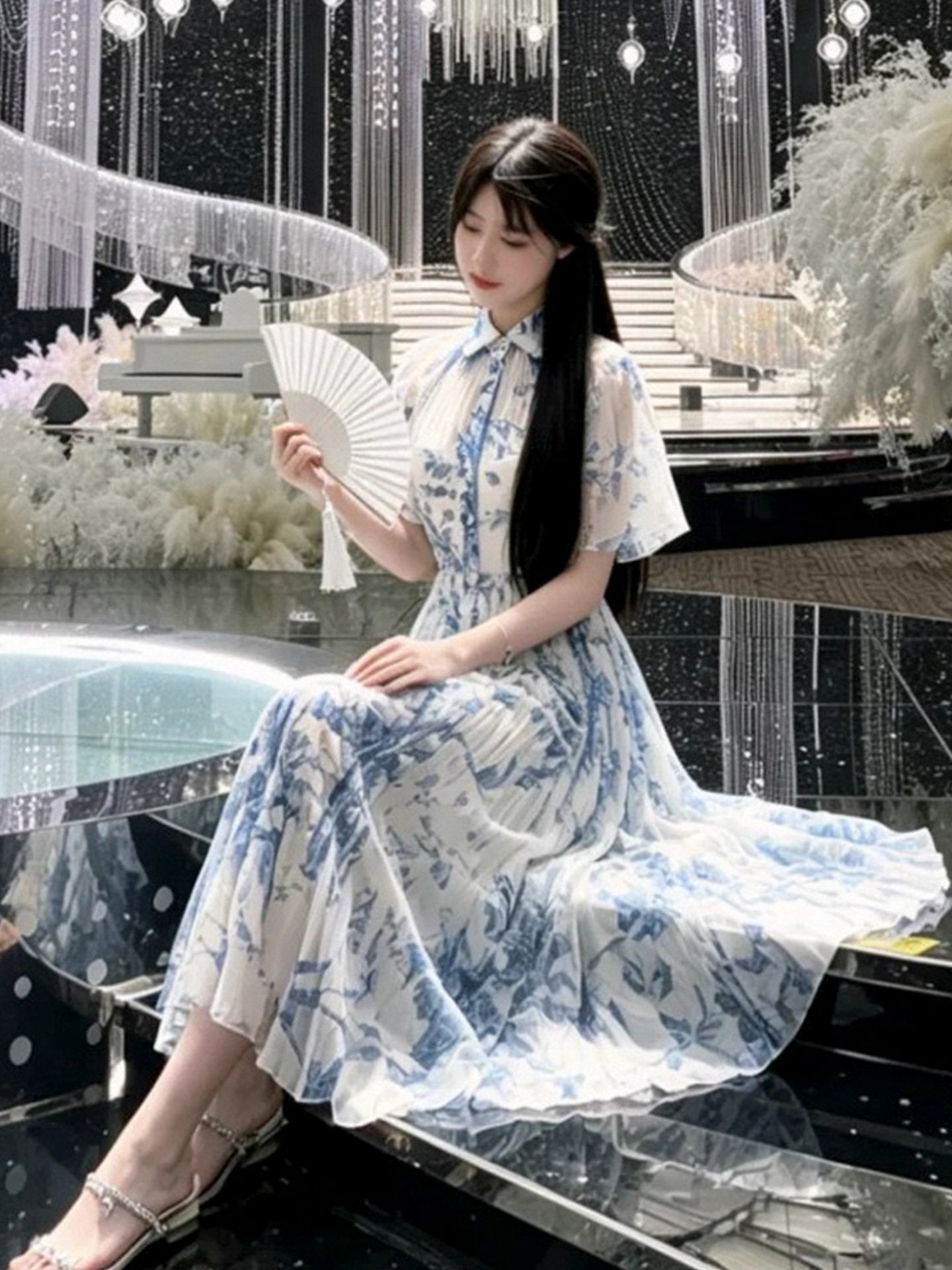 ノーブル・インクフローラルプリーツワンピース