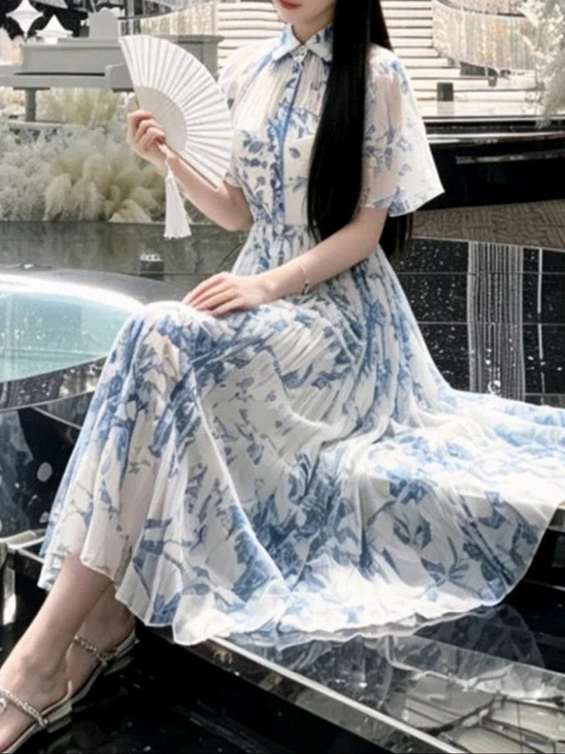 ノーブル・インクフローラルプリーツワンピース